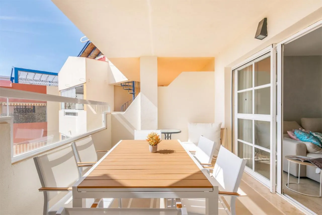 Apartamento Con Piscina, Golf Y Solarium By Rent Me Estepona 0*,  Španělsko